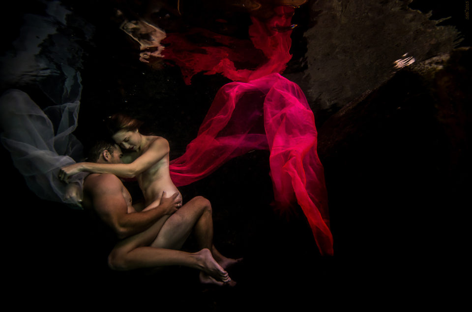 Fine Art Underwater Images – Kristin and Jake
