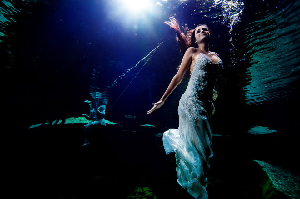Underwater Post Wedding Photos – Natalia and Joao