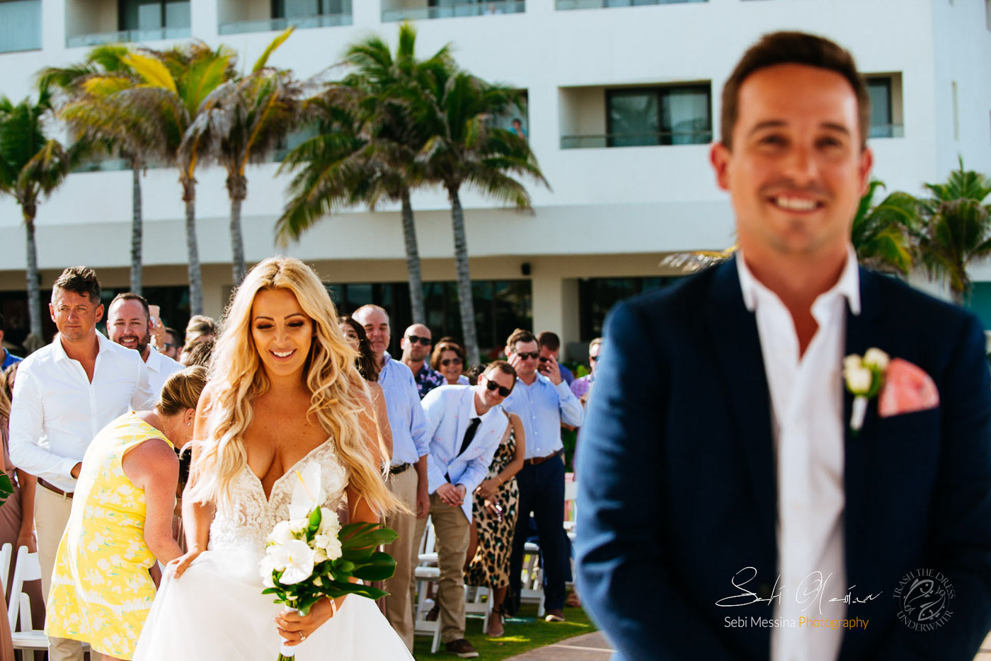First look at a destination wedding in Cancun Mexico – Sebi Messina Photography