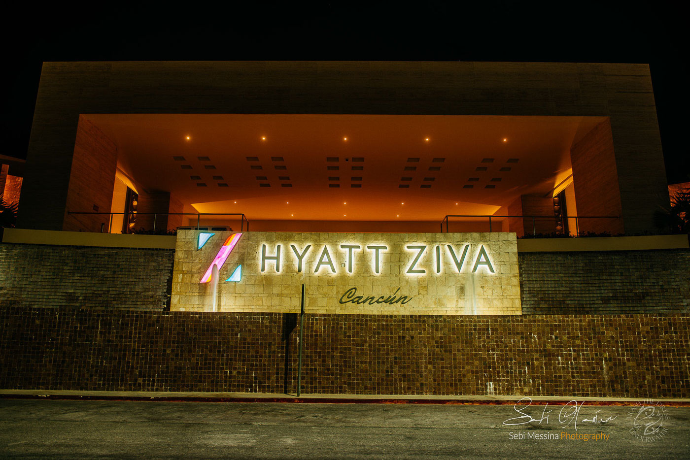 Hyatt Ziva Cancun - Sebi Messina Photography