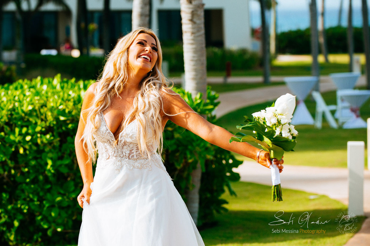 Bride’s getting ready – Hyatt Ziva Cancun - Sebi Messina Photography