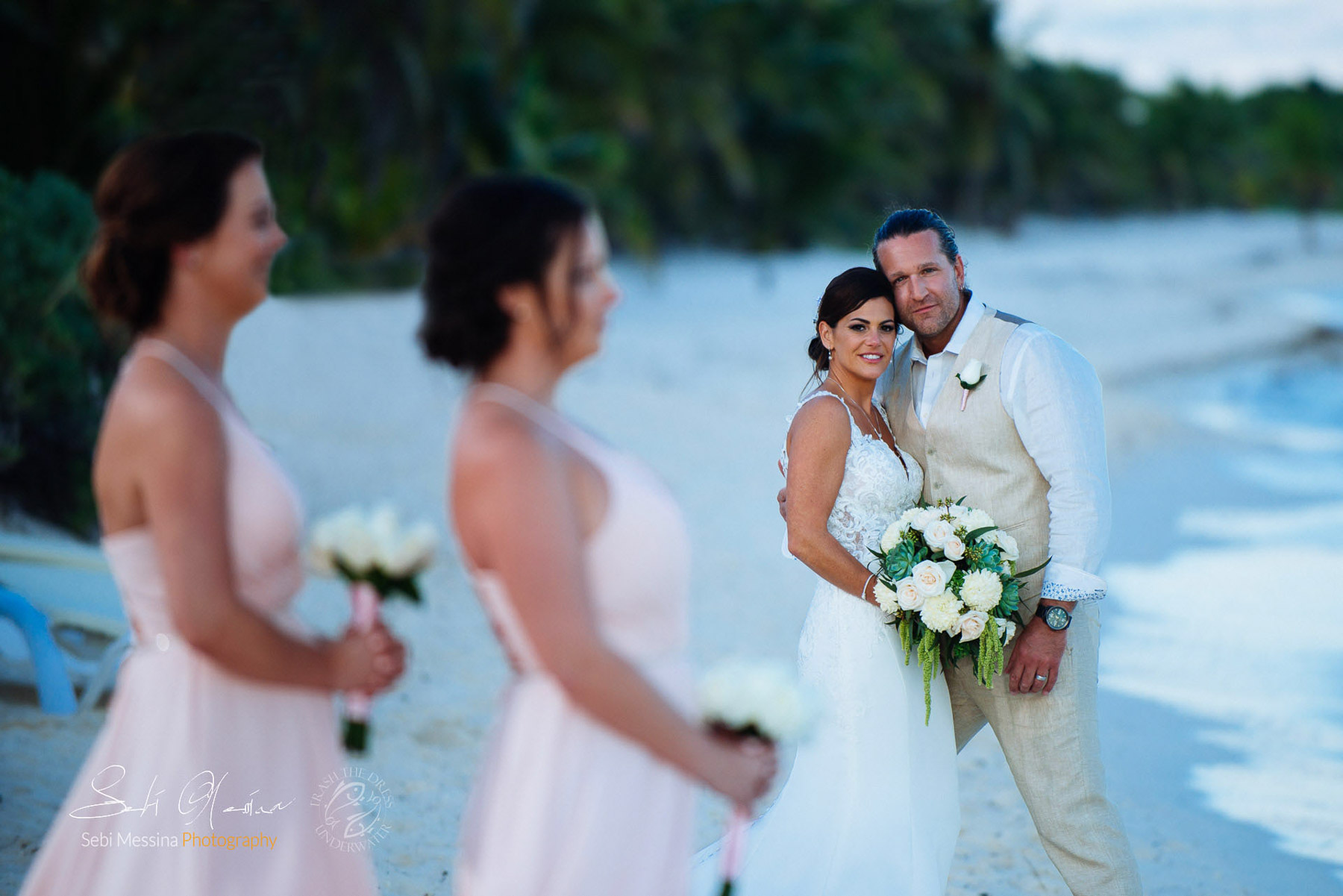 Group shots Wedding in Mexico – Sebi Messina Photography