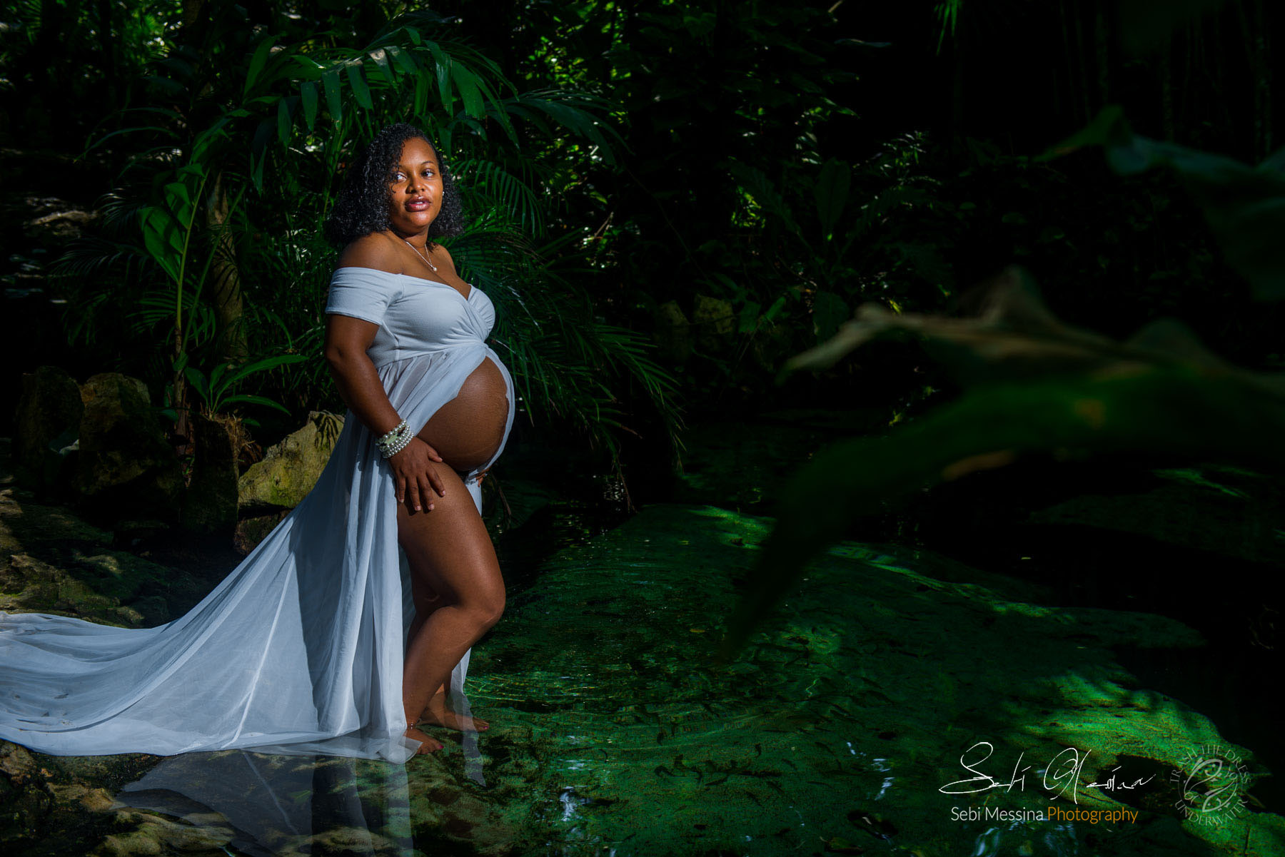Cenote Underwater Maternity Tulum - Mexico - Sebi Messina Photography 