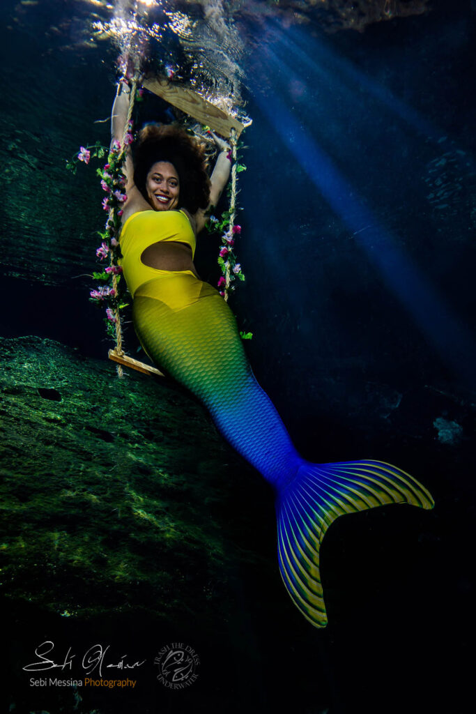 Tulum Underwater Photoshoot – Cenote Underwater Modelling in Mexico – Afroamerican Black woman – Sebi Messina Photography