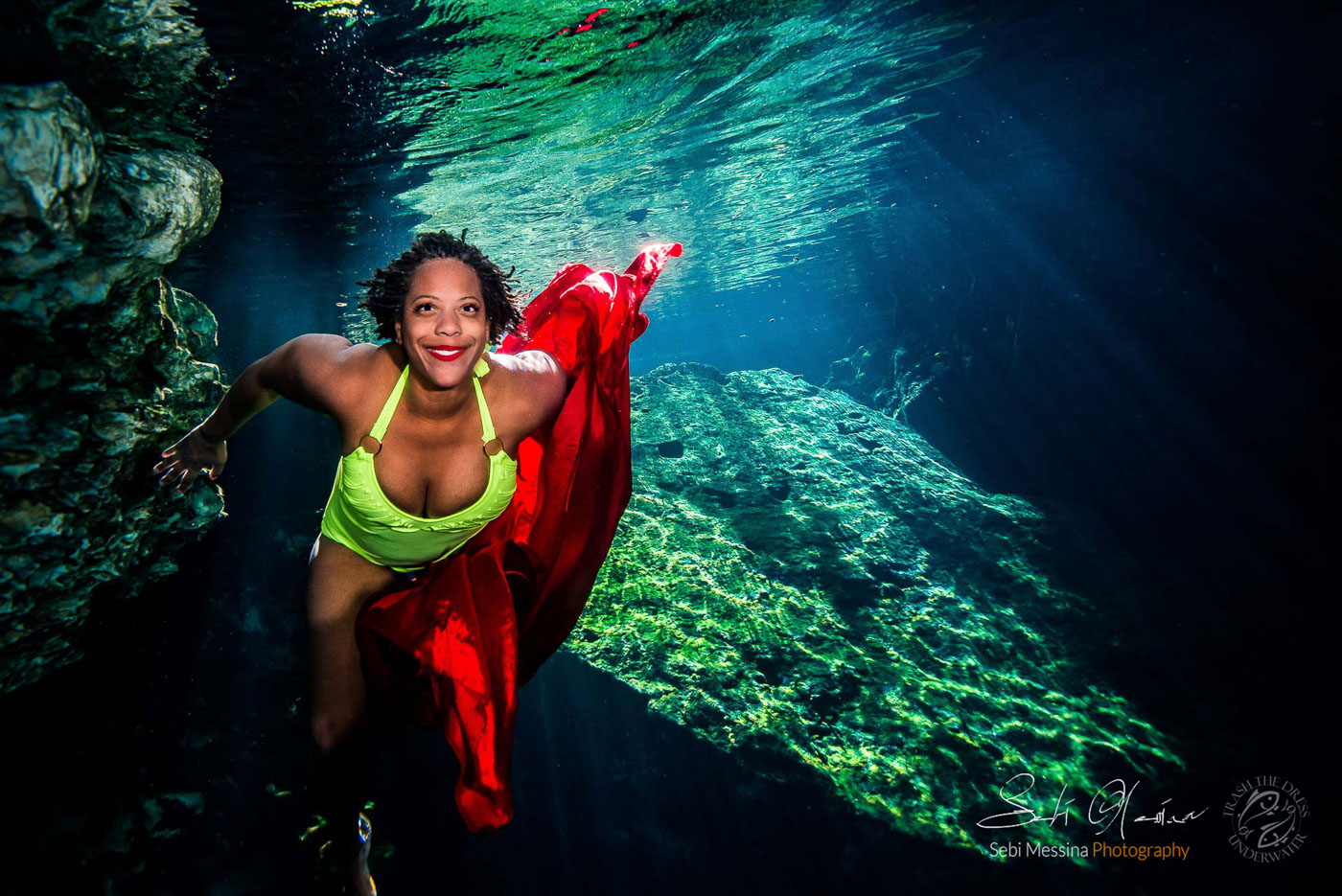 Birthday Underwater Photos Cenote Tulum - Sebi Messina Photography