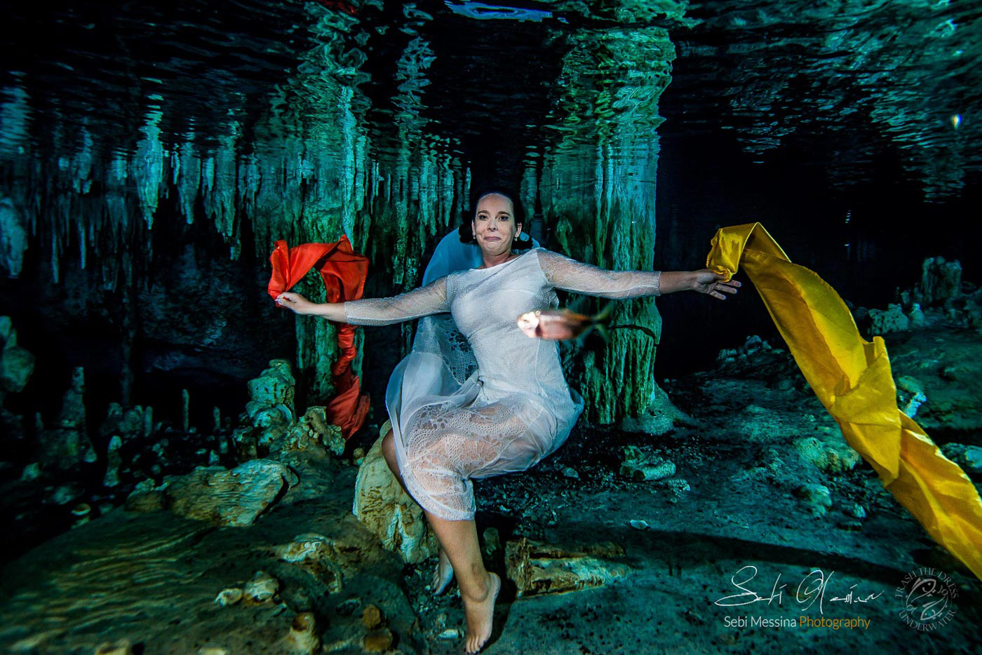 Underwater Photoshoot Cenote Taak Bi Ha – Alzbeta – Sebi Messina Photography